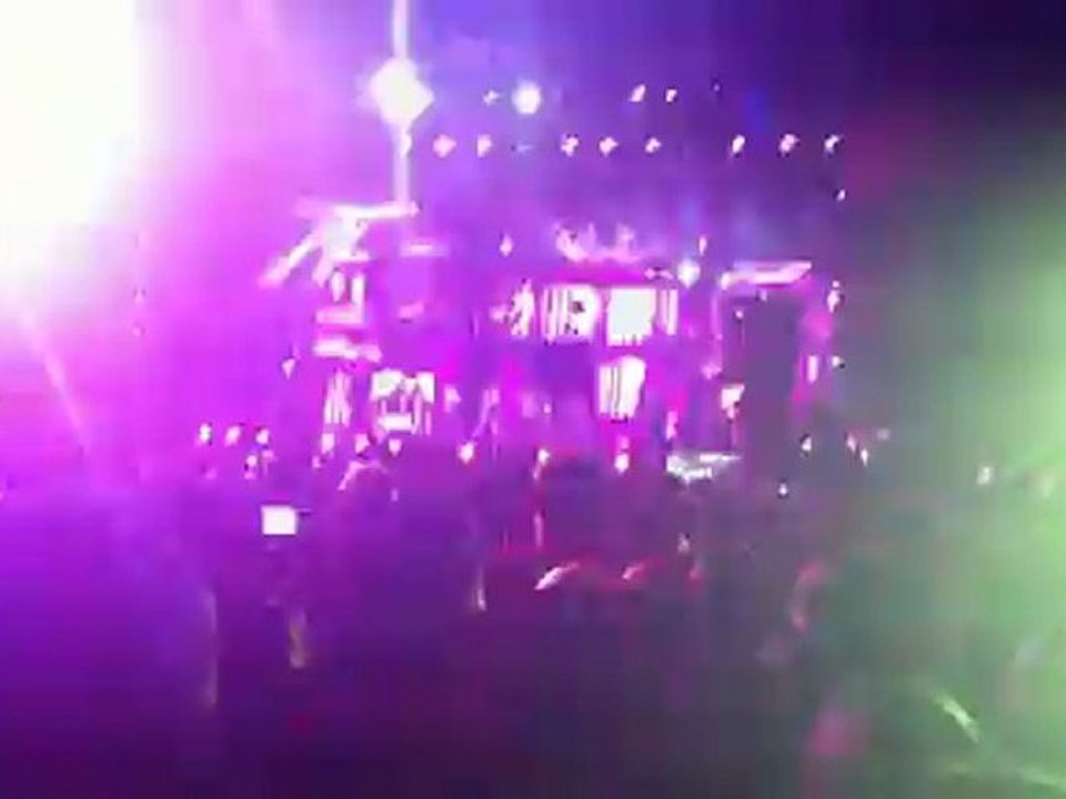 Lady gaga au stade de France (Just dance) 3/5