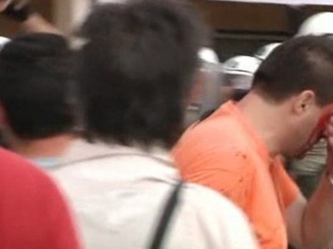 Greek police clash with shipyard workers