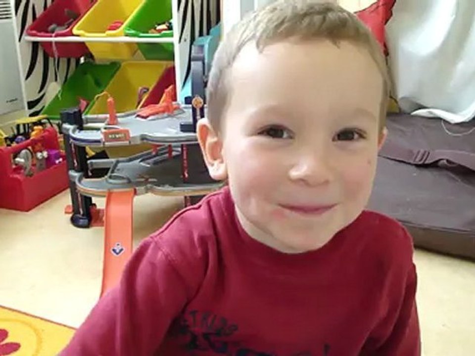 Yaouen récite sa première poésie