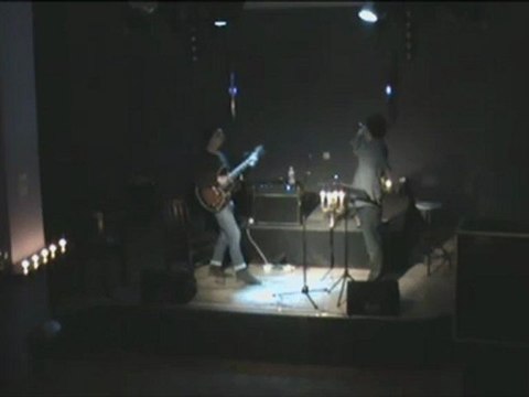 les livres de fesses invitent les copains - 09 there is the light