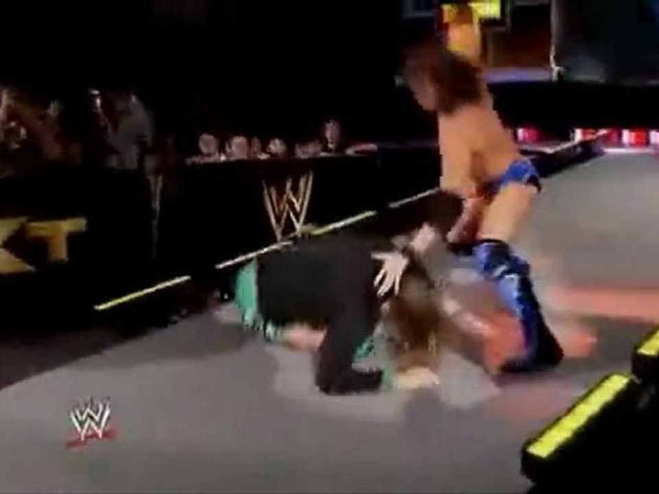 Richie Steamboat Attacks Kassius Ohno Aging!