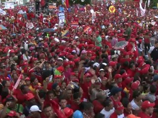 Chavez brigue un nouveau mandat pour achever sa "révolution socialiste"