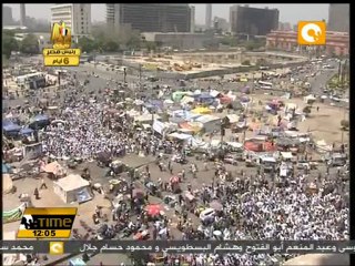 بدء توافد المتظاهرين على التحرير