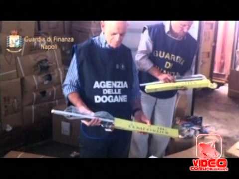 Napoli - Ricambi auto e dvd falsi dalla Cina (04.10.12)