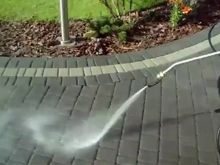 MÁY XỊT RỬA SÀN GẠCH , SÀN BÊ TÔNG