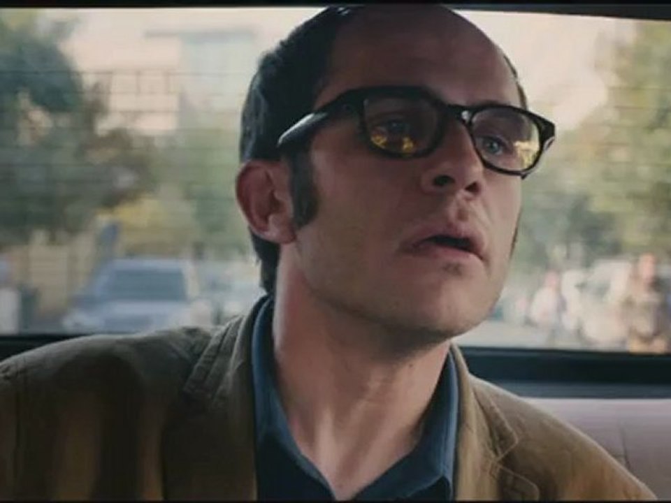 UNE FAMILLE RESPECTABLE - Bande-annonce VO