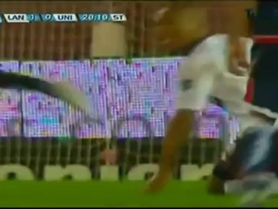 Gol de Lanús (2-0)