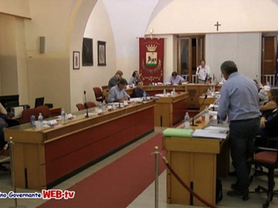 Consiglio comunale 28 settembre 2012 punti 2 e 3 IMU intervento Francioni