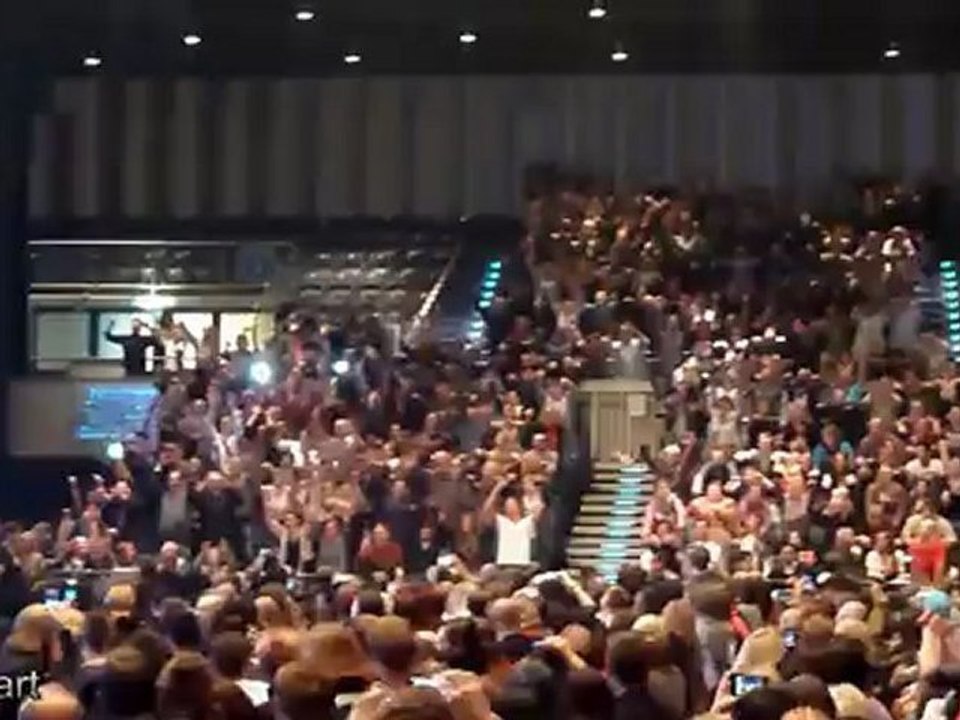 08 Bülent Ceylan - Die schweizer La Ola Welle - Düsseldorf, 05.10.2012