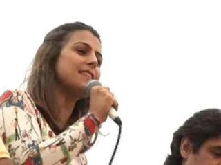 Female candidates bid to shake up Brazilian politics