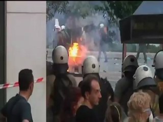 Revueltas callejeras en Atenas