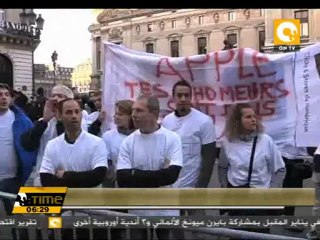 احتجاج موظفي أبل في أول ايام بيع أي فون 5