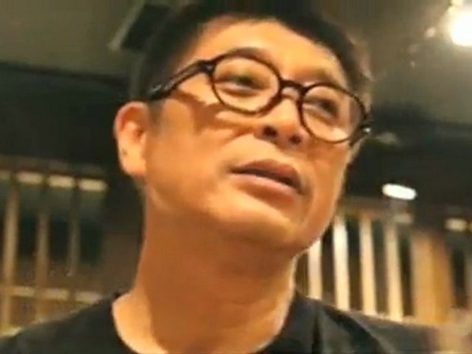 在日の１００年：反響呼ぶ舞台　趙博さん作：百年風の仲間たち