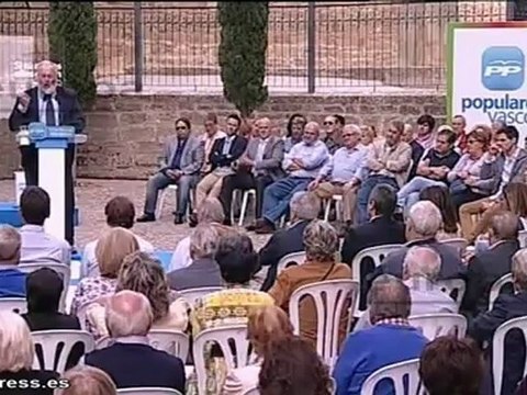 Arias Cañete: En España Toca cerrar filas