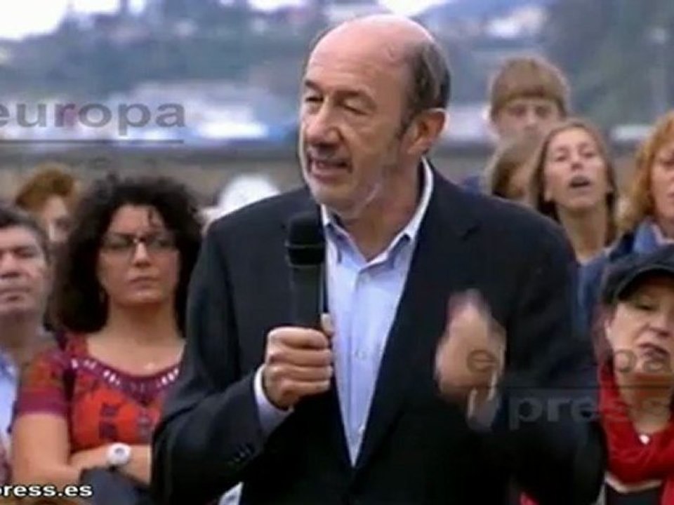 Rubalcaba: "Rajoy no actualizará las pensiones"