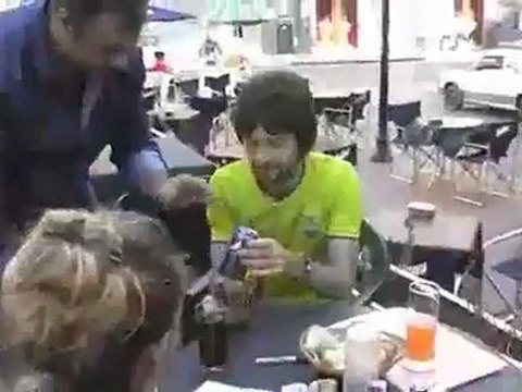 Tango Ultimate Coin (T.U.C) Quarter Dollar with instructional DVD by Tango - Magic Trick