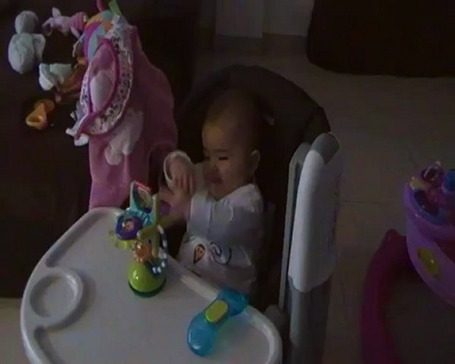 Vidéo 6 mois et 25 jours