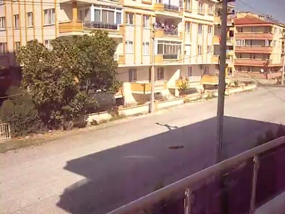 AKÇAY DA ARA KATTA SATILIK DAİRE (1)
