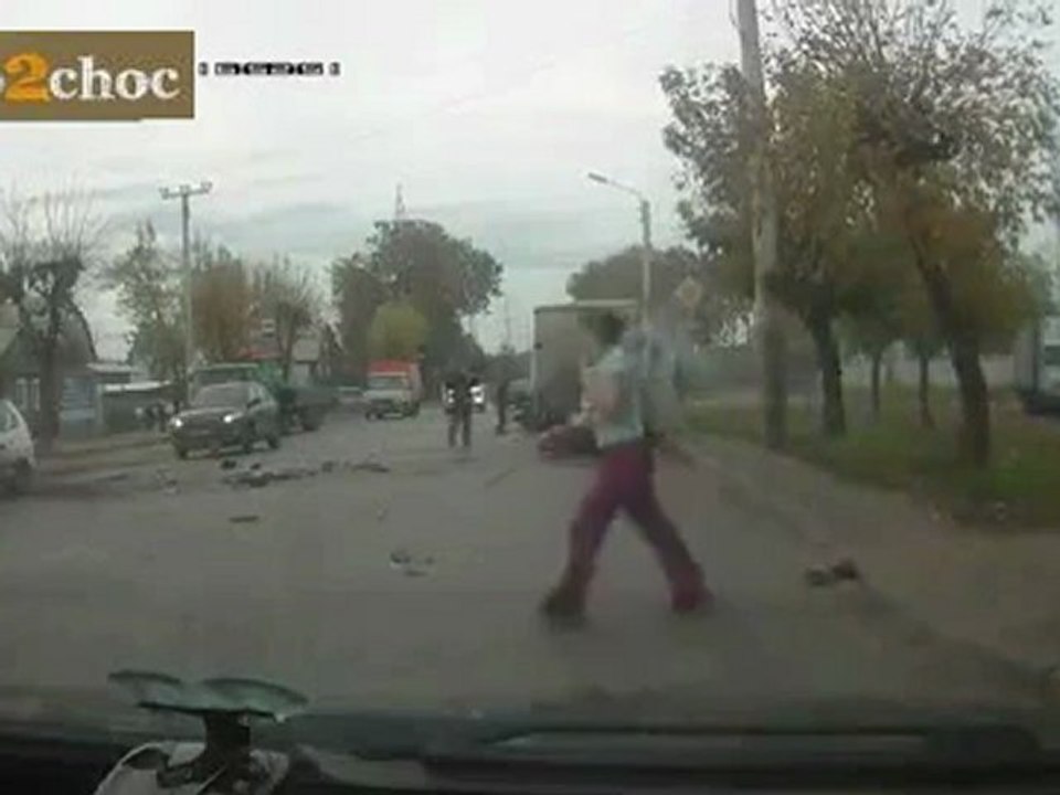 Choc frontal fatal en Russie - Video2choc