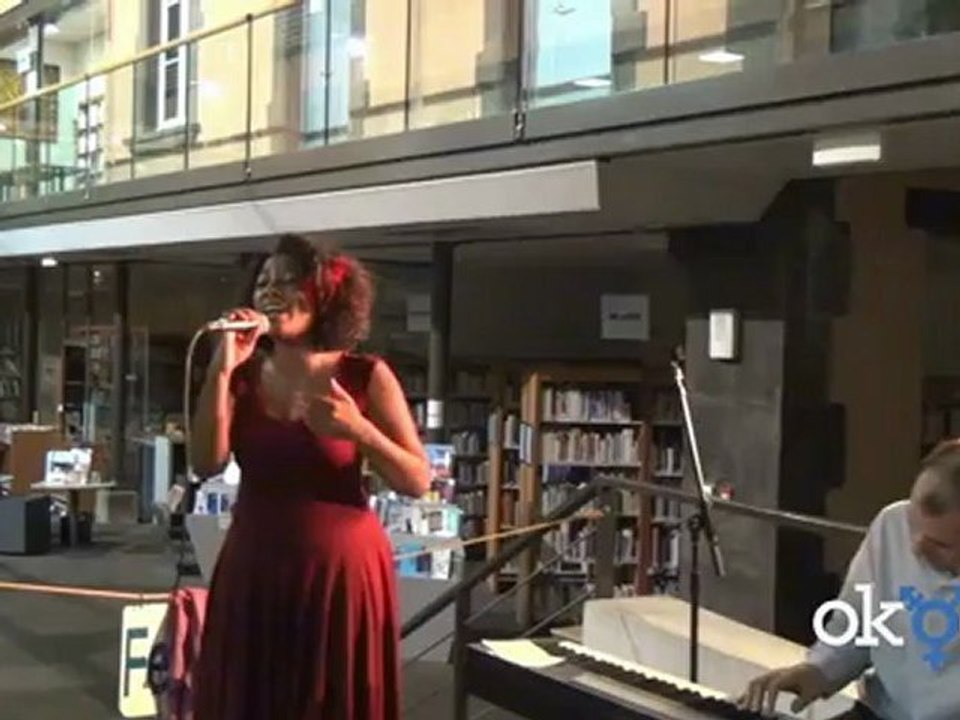 AGDE : RACHEL RATSIZAFY ET CÉDRIC CHAUVEAU interprètent "Nobody Like You"