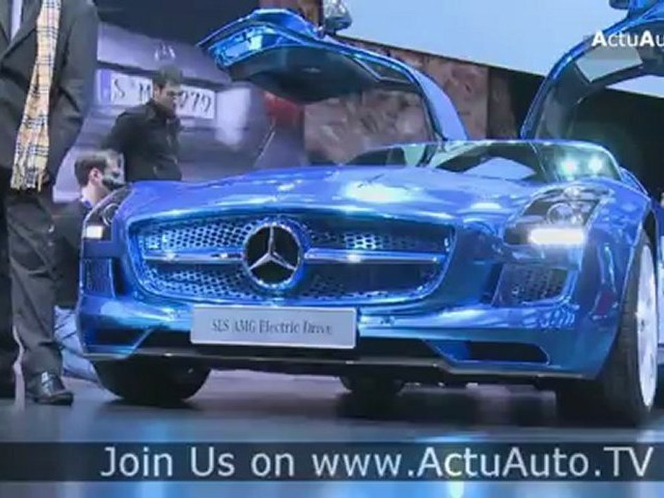 Les Mercedes électriques à Paris