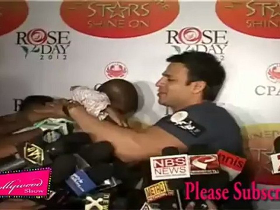 Vivek Oberoi stand up for Cancer Patients