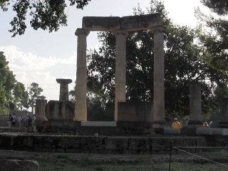 "OLYMPIE"  sur les traces des jeux olympiques