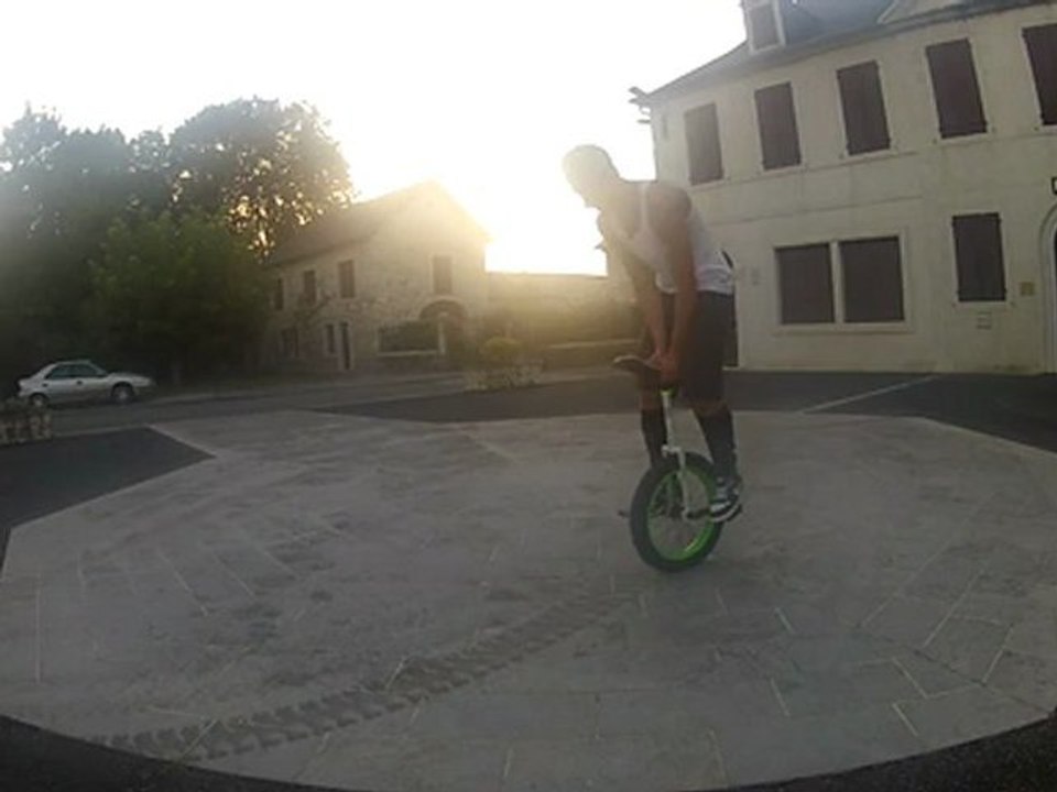 Monocycle - Flat session