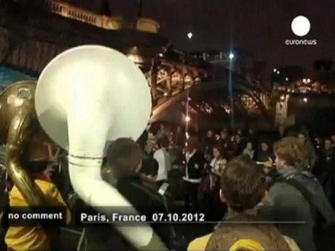 Nuit blanche pour les parisiens - no comment