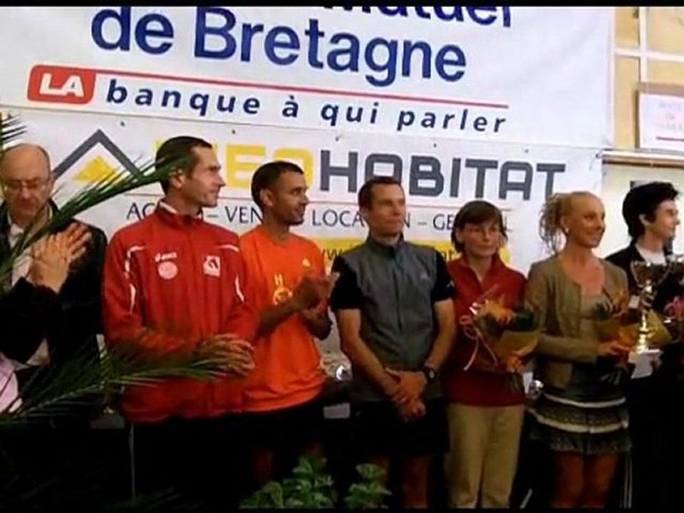 FOULÉES MACÉRIENNES 2012 - La Meziere - avec mario et son petit vélo