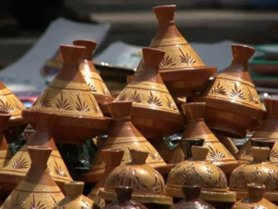 Les potiers de Safi menacés par la crise