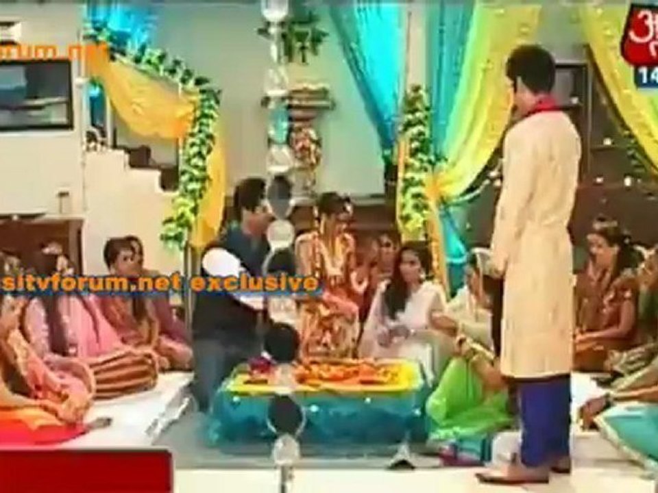 Pholon Se Saji Manvi - Ek Hazaaron Mein Meri Behna Hain