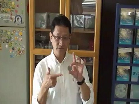 Super Triple Coin Eisenhower Dollar (with DVD) by Johnny Wong - Magic Trick