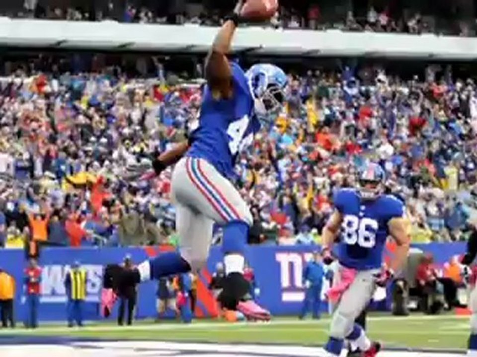 Giants Overcome Sloppy Start, Top Browns