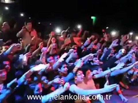 sagopa kajmer kolera bendeki sen tur dvd bölüm 4.mp4