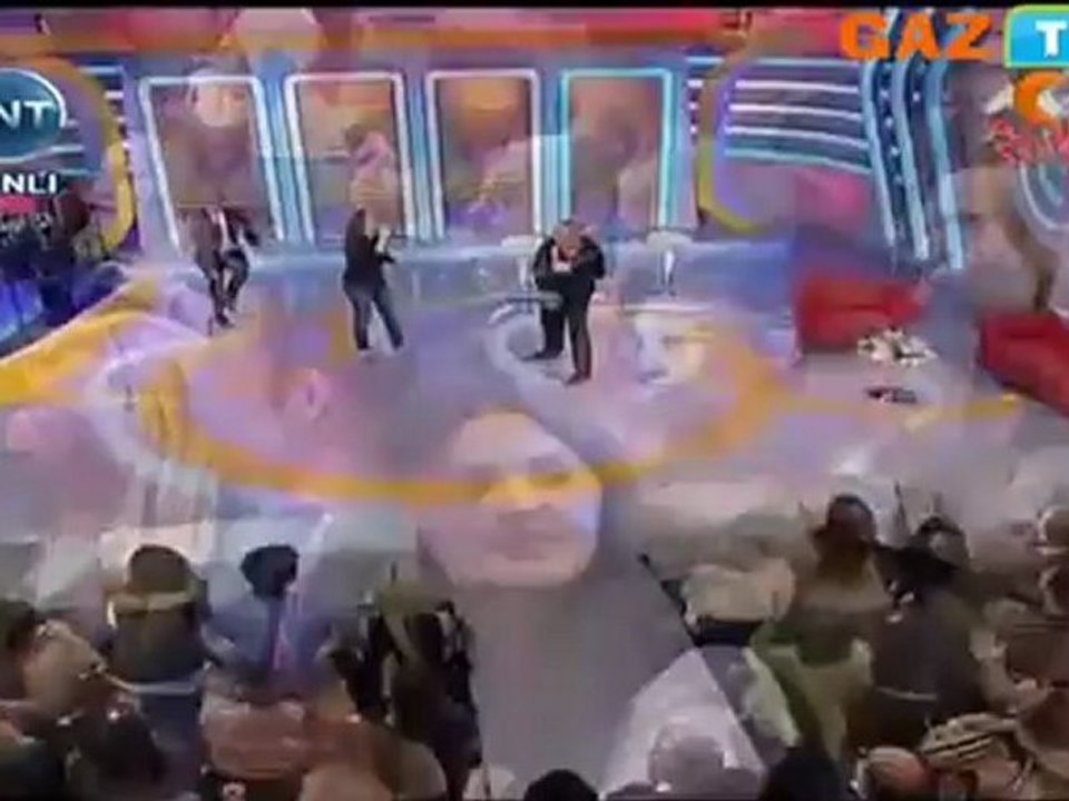 TNT - Mehmet Ali Erbil Programı Didem Fırat İstanbul Olmaz Olsun