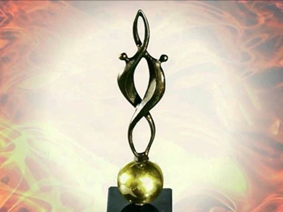 Geschenkideen 40. Geburtstag Skulptur Happy Together - jetzt bestellen bei InPrompt Business Services