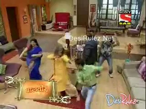 Golmaal Hai Bhai Sab Golmaal Hai 8th October 2012pt2
