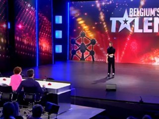 Michaël Closset danse le "street jazz girly"