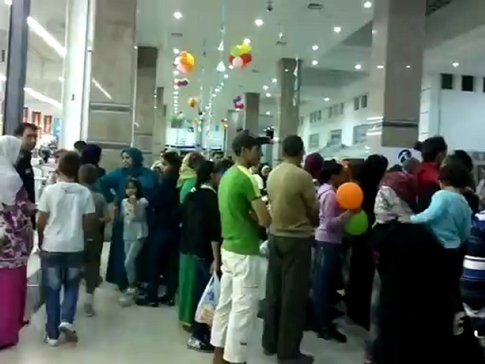 عيد ميلاد أسواق السلام الأول