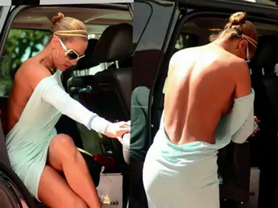 When Celebrities Go Backless