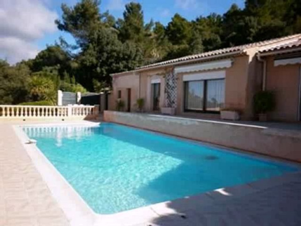 A VENDRE SUPERBE MAISON TOURTOUR