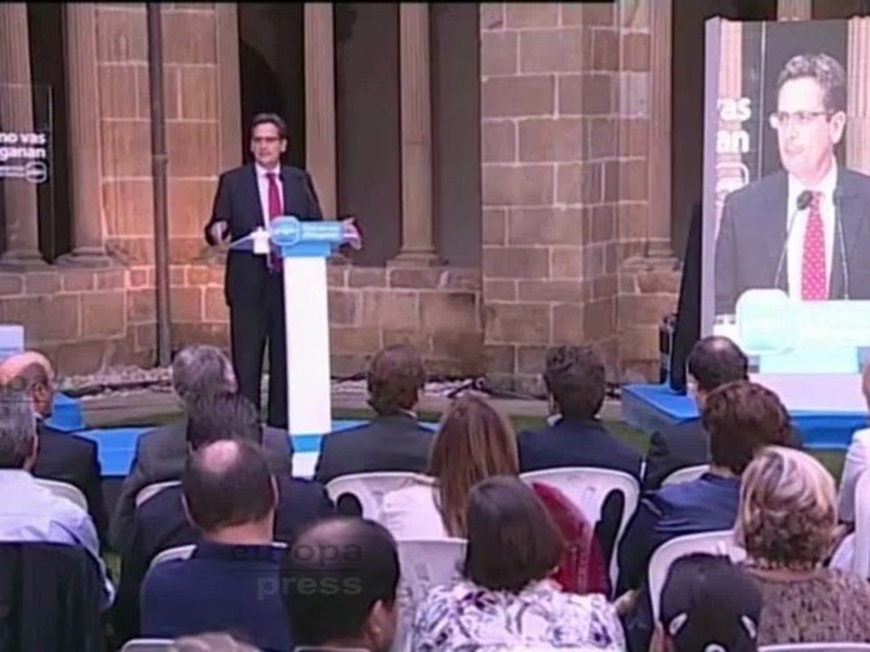 Basagoiti: hay dos opciones "seguridad" o "inde...