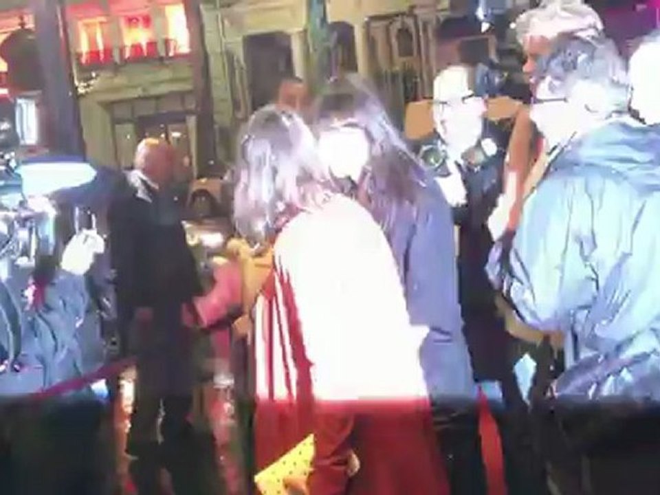 Inauguration Nolwenn Leroy, arrivée tapis rouge Musée Grévin 08/10/2012