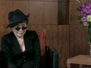 Artist and musician Yoko Ono praises Lady Gaga.
