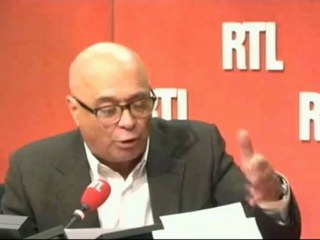 Que va faire Angela Merkel en Grèce ?