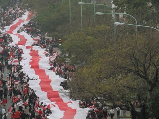 Record mondial : la plus longue banderole du monde !