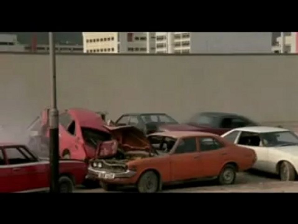 1983 - Vencedores y Vencidos (Escenas de Acción)