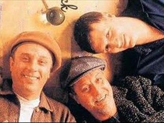 Grup Gündoğarken Rüzgar