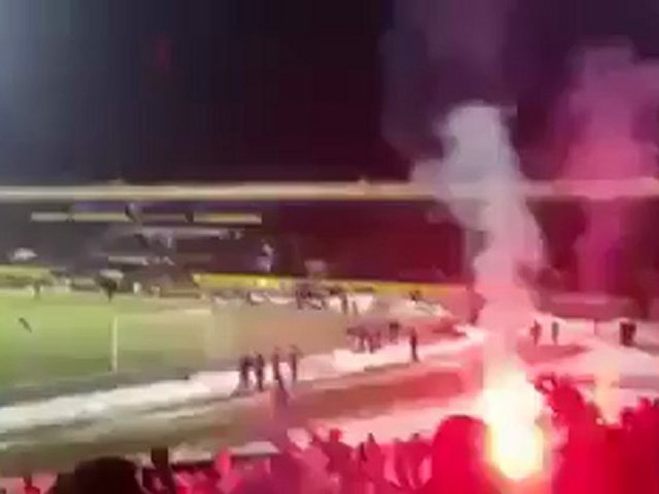 Eskişehir Galatasaray 22-1-2012 11. dakika